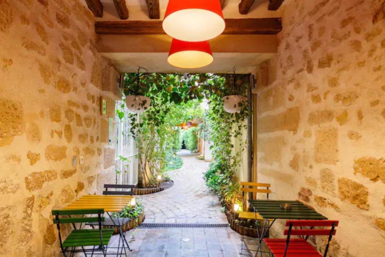 Апартаменты Les Patios Du Marais 2 Париж Экстерьер фото